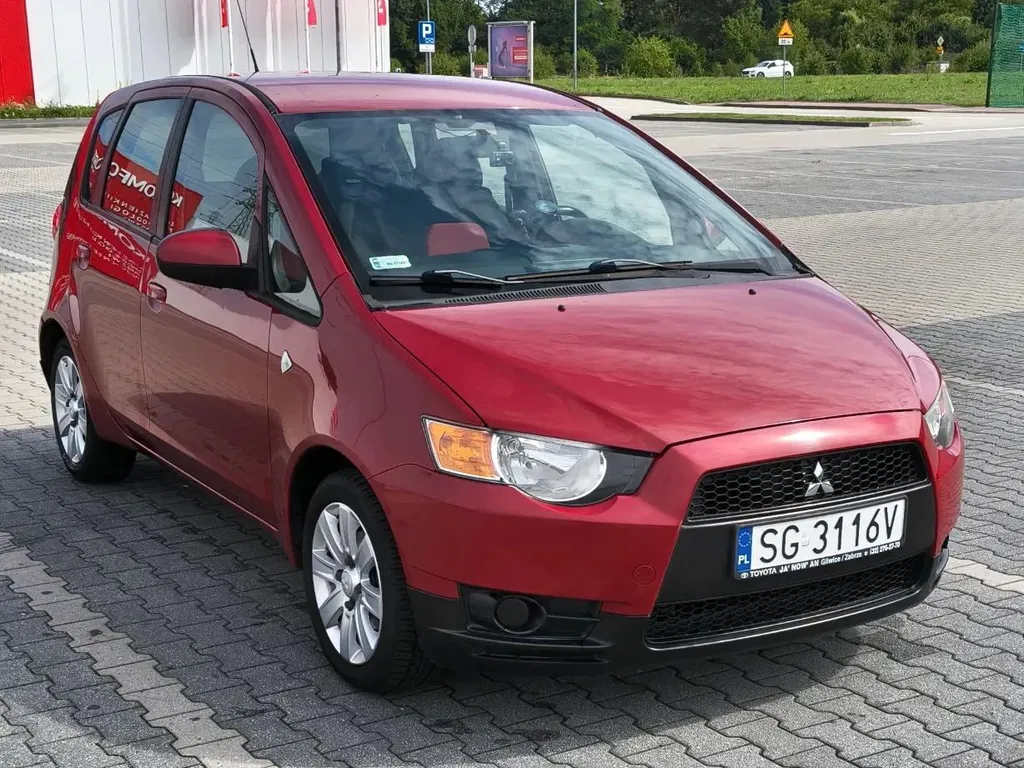 Zdjęcie: 2011 Mitsubishi Colt
