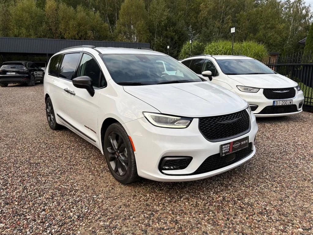 Zdjęcie: 2023 Chrysler Pacifica