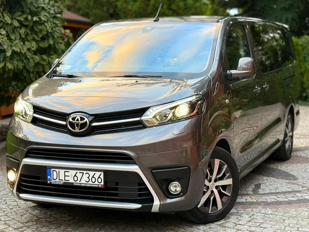 Zdjęcie: 2021 Toyota Proace Verso