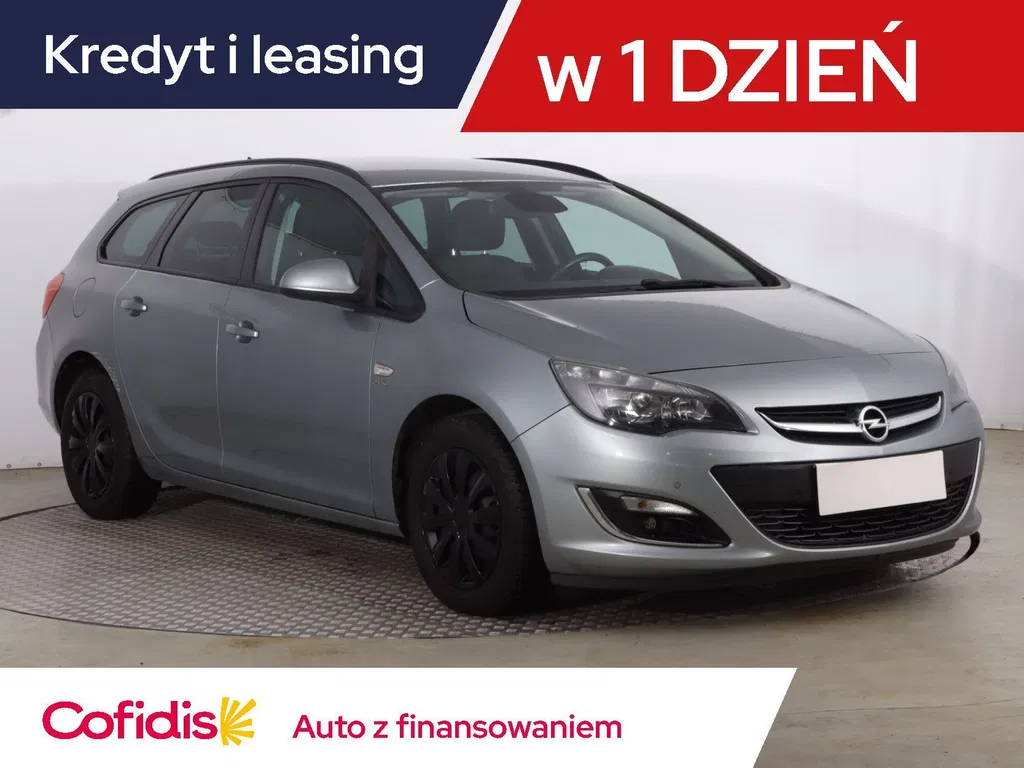 Zdjęcie: 2013 Opel Astra