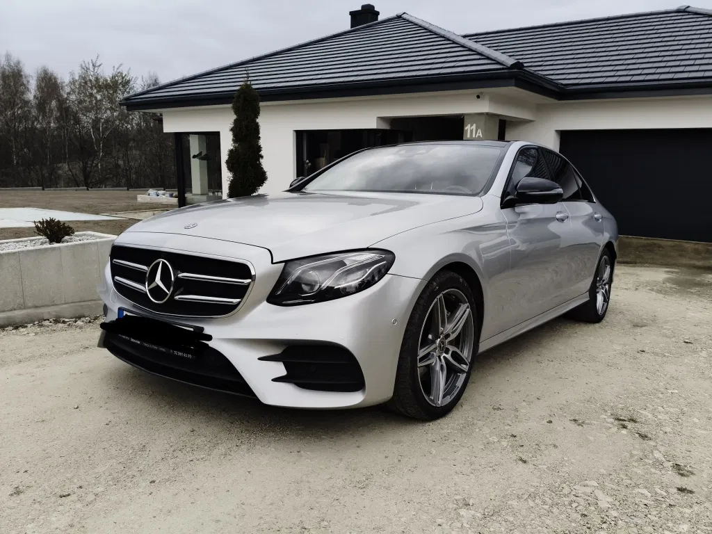 Zdjęcie: 2017 Mercedes-Benz E Klasa