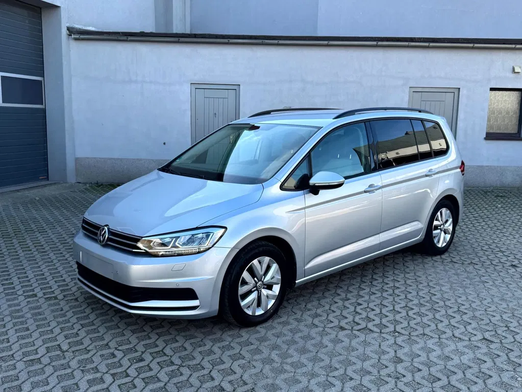 Zdjęcie: 2016 Volkswagen Touran