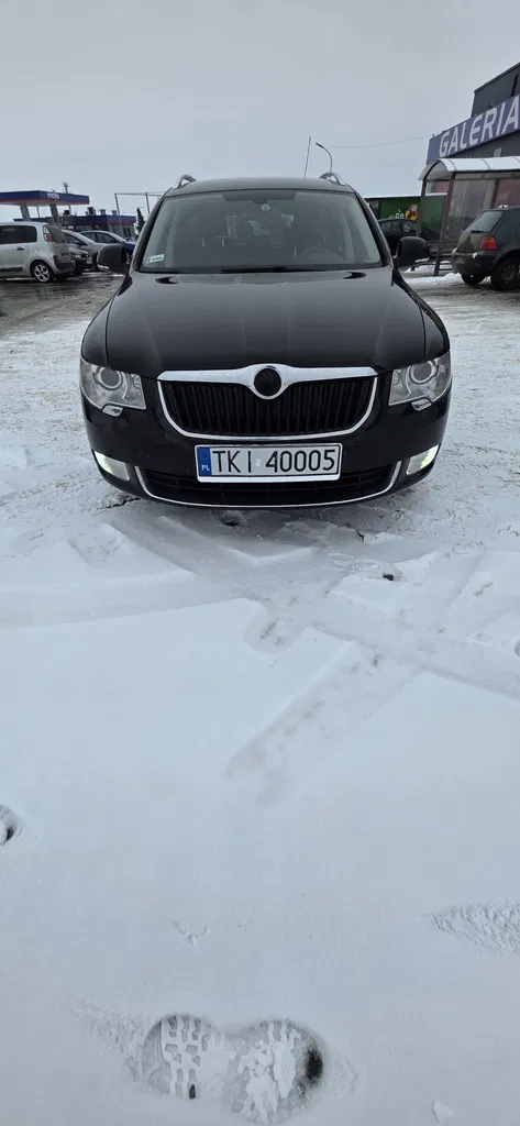 Zdjęcie: 2010 Skoda Superb