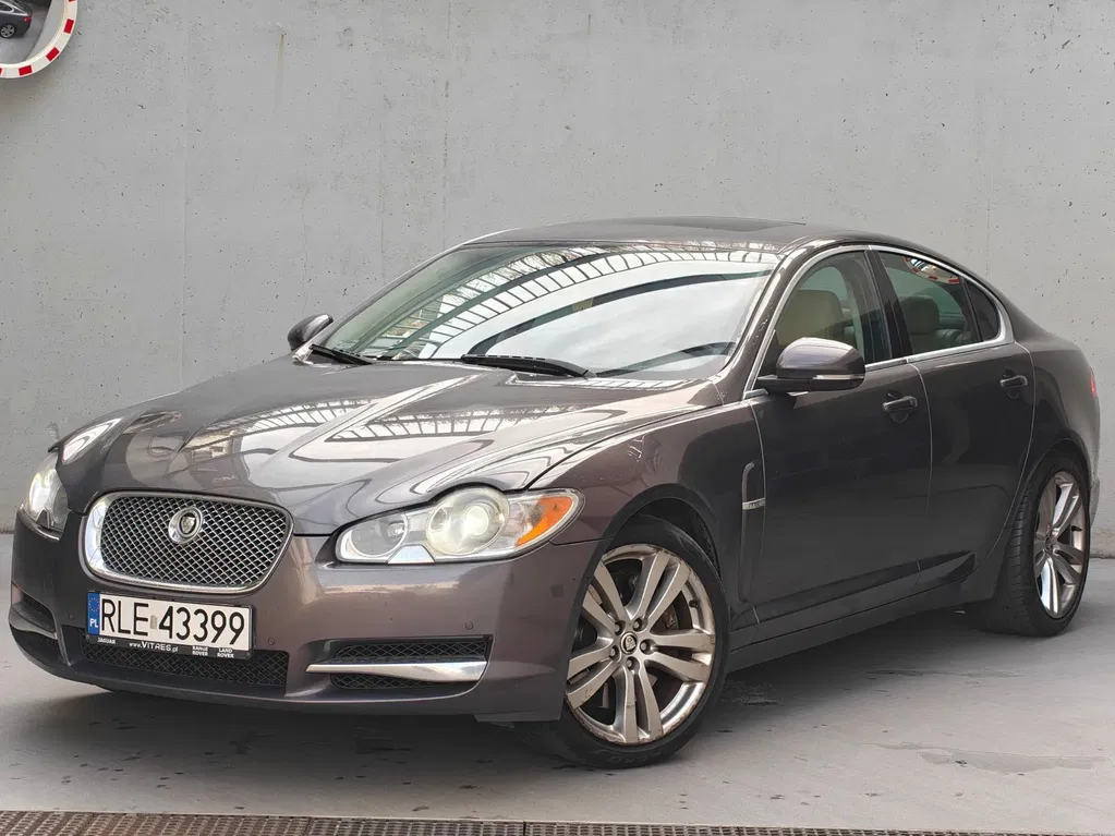 Zdjęcie: 2009 Jaguar XF