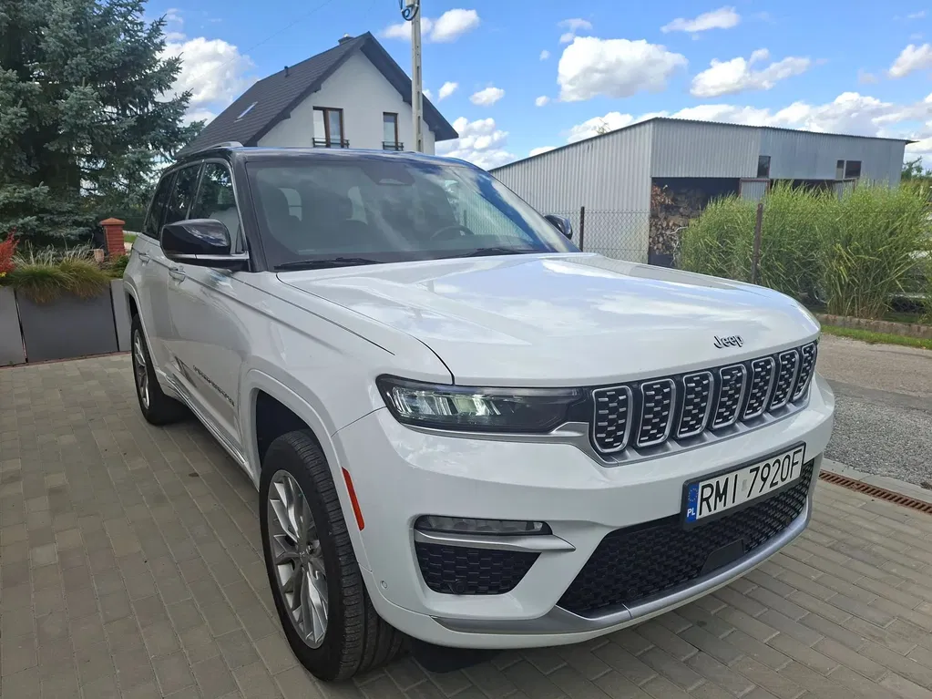 Zdjęcie: 2022 Jeep Grand Cherokee