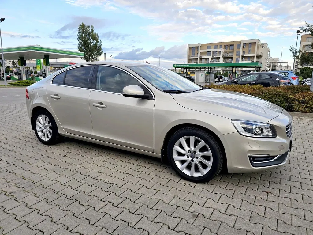 Zdjęcie: 2017 Volvo S60