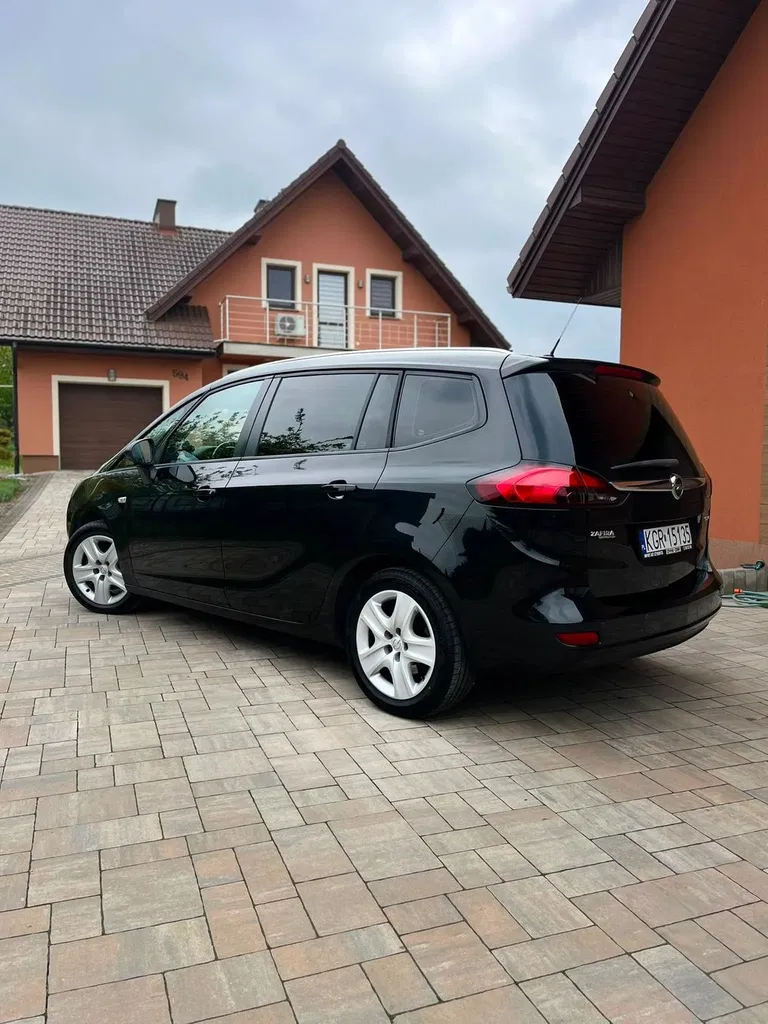 Zdjęcie: 2012 Opel Zafira