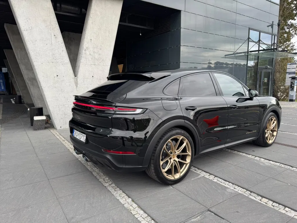 Zdjęcie: 2024 Porsche Cayenne