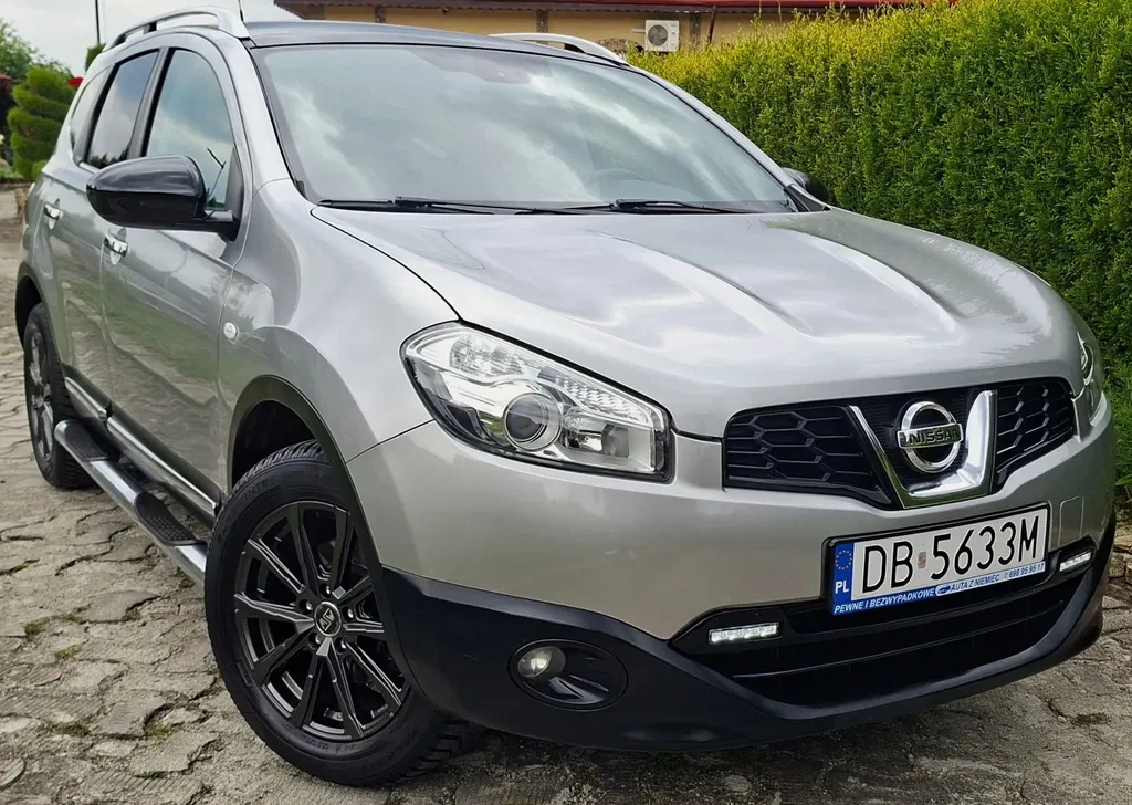 Zdjęcie: 2010 Nissan Qashqai+2