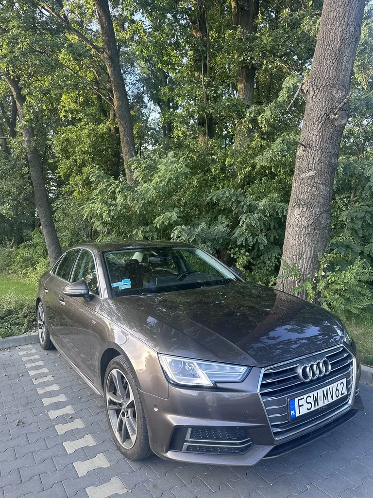 Zdjęcie: 2016 Audi A4Limousine