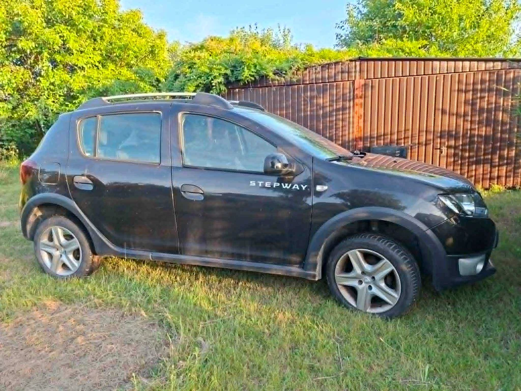 Zdjęcie: 2015 Dacia Sandero