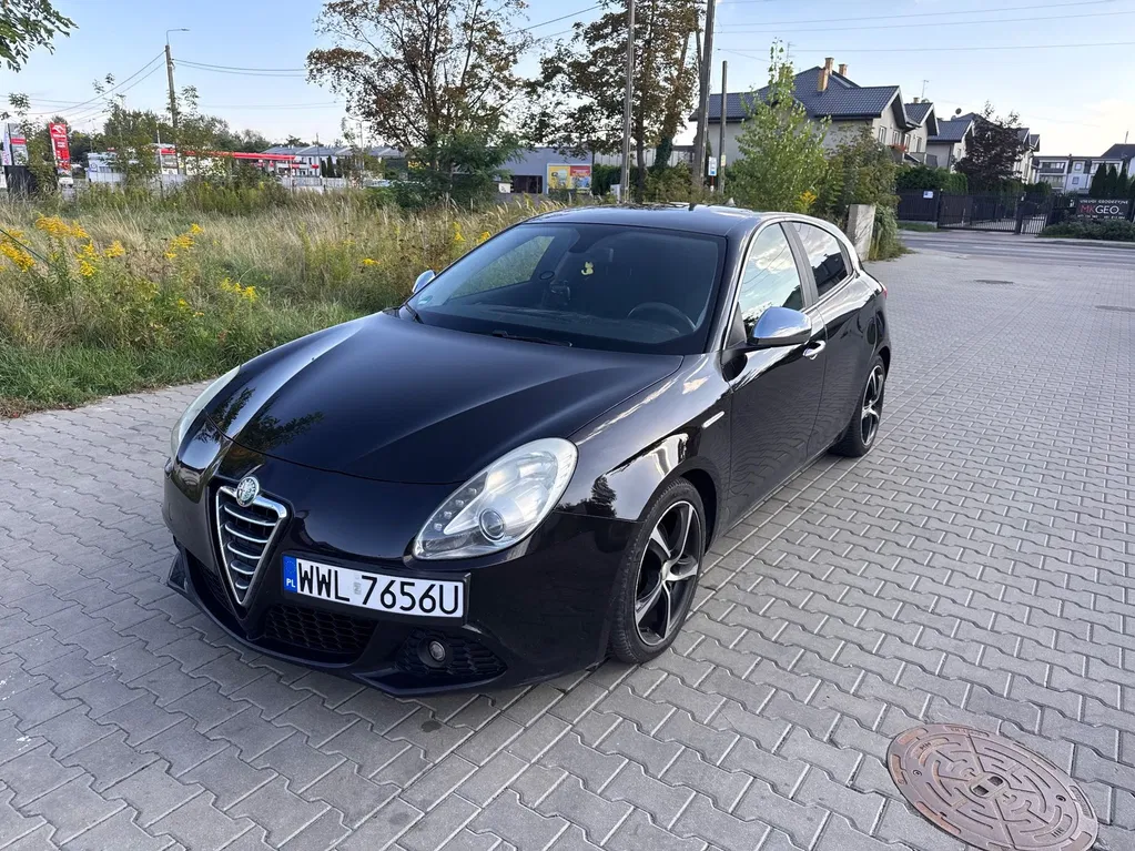 Zdjęcie: 2011 Alfa Romeo Giulietta