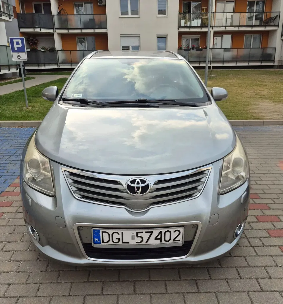 Zdjęcie: 2009 Toyota Avensis
