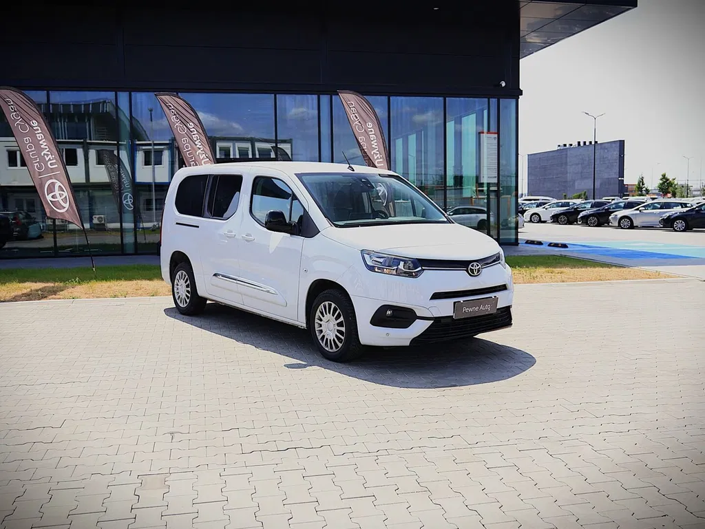 Zdjęcie: 2023 Toyota Proace City Verso