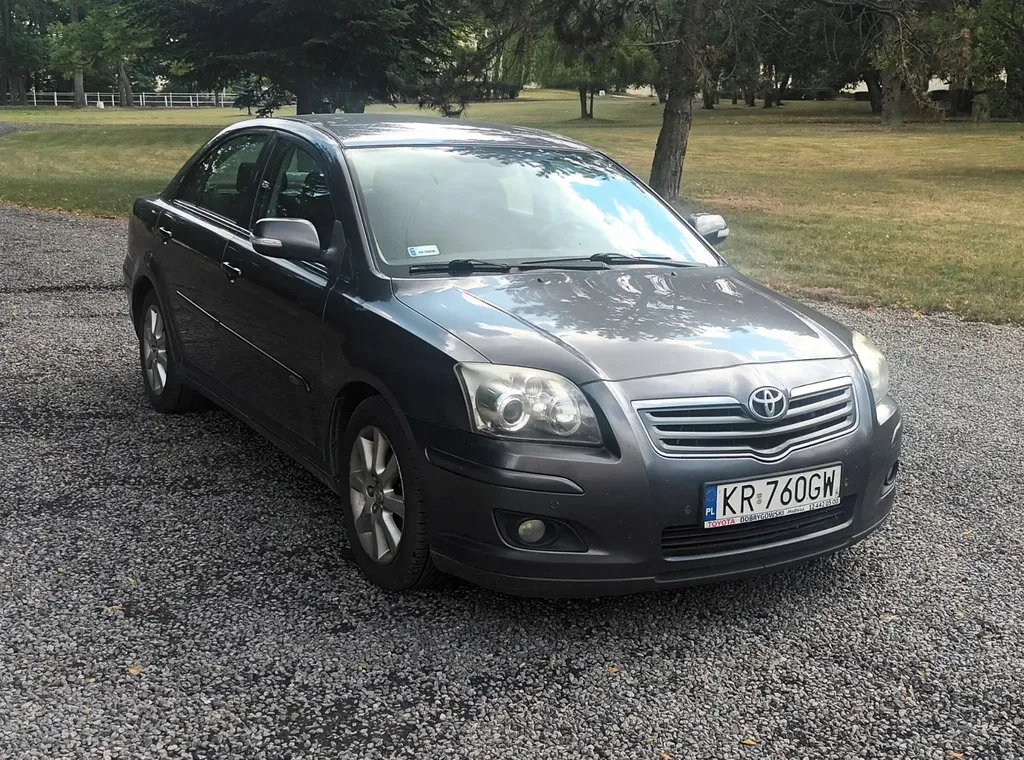 Zdjęcie: 2008 Toyota Avensis