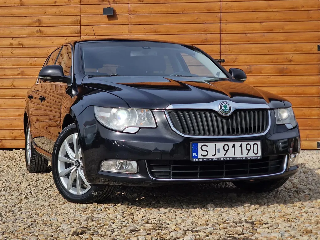 Zdjęcie: 2009 Skoda Superb