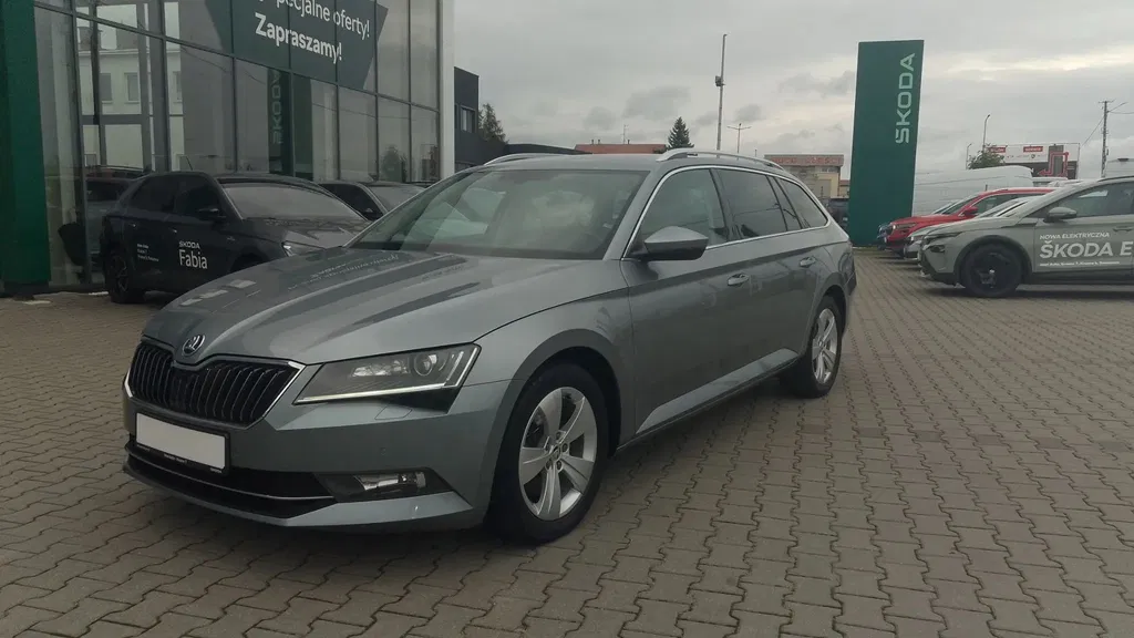 Zdjęcie: 2019 Skoda Superb