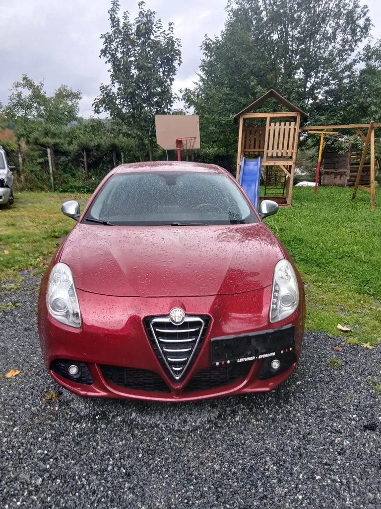 Zdjęcie: 2013 Alfa Romeo Giulietta