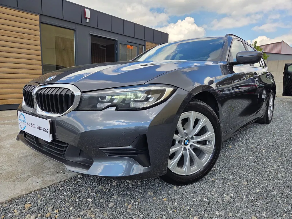 Zdjęcie: 2022 BMW Seria 3