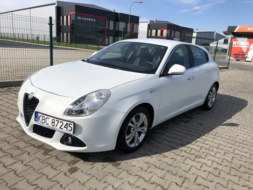 Zdjęcie: 2010 Alfa Romeo Giulietta