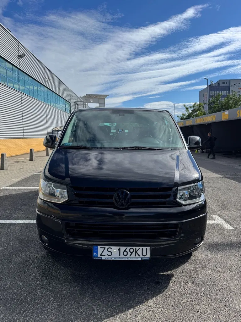 Zdjęcie: 2010 Volkswagen Multivan