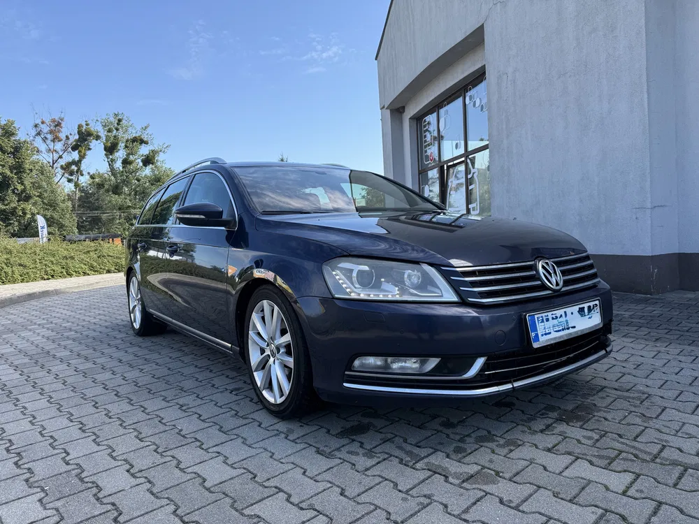 Zdjęcie: 2011 Volkswagen Passat
