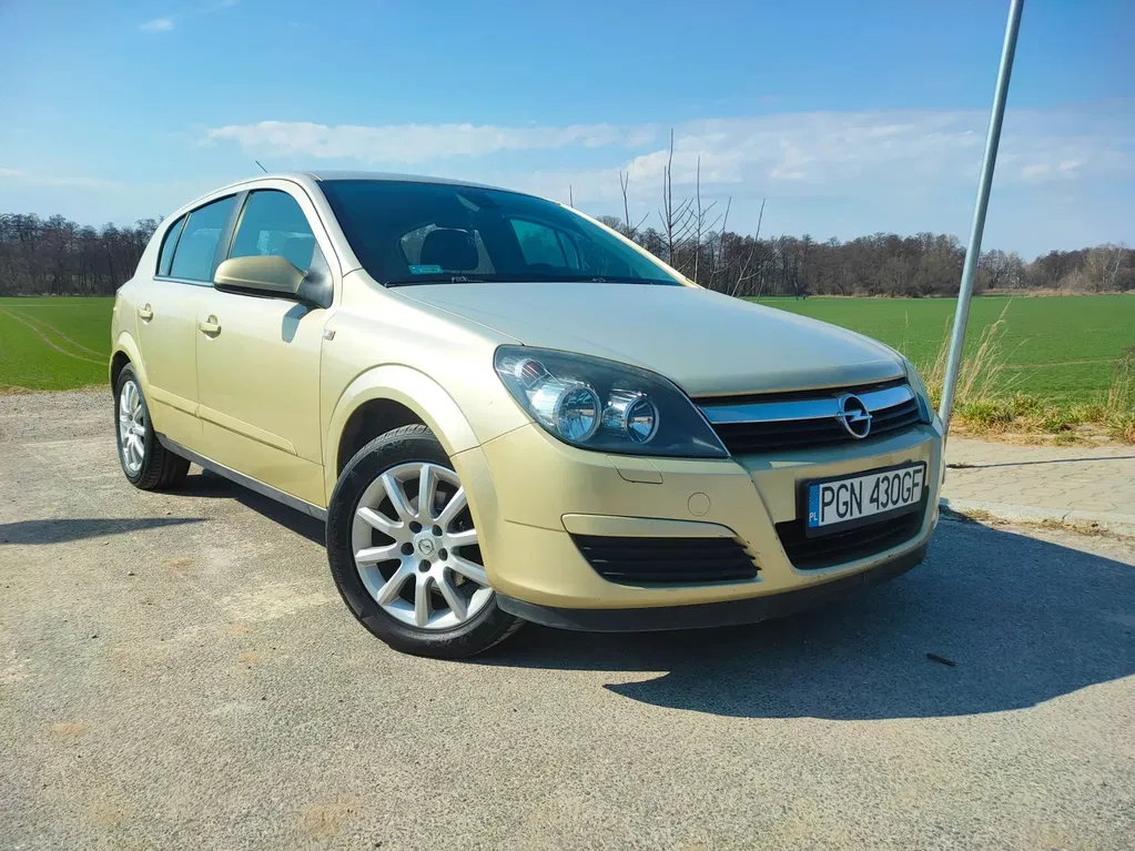 Zdjęcie: 2004 Opel Astra