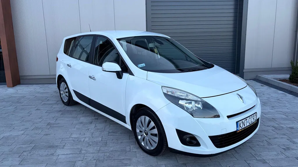 Zdjęcie: 2009 Renault Grand Scenic