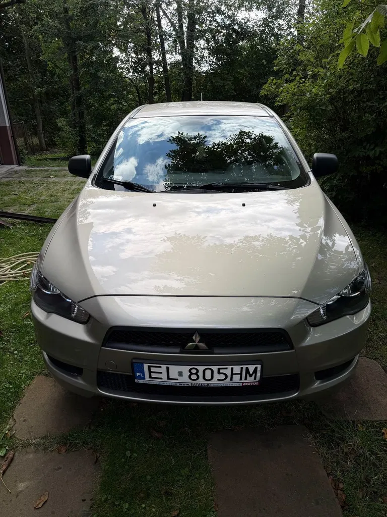 Zdjęcie: 2009 Mitsubishi Lancer