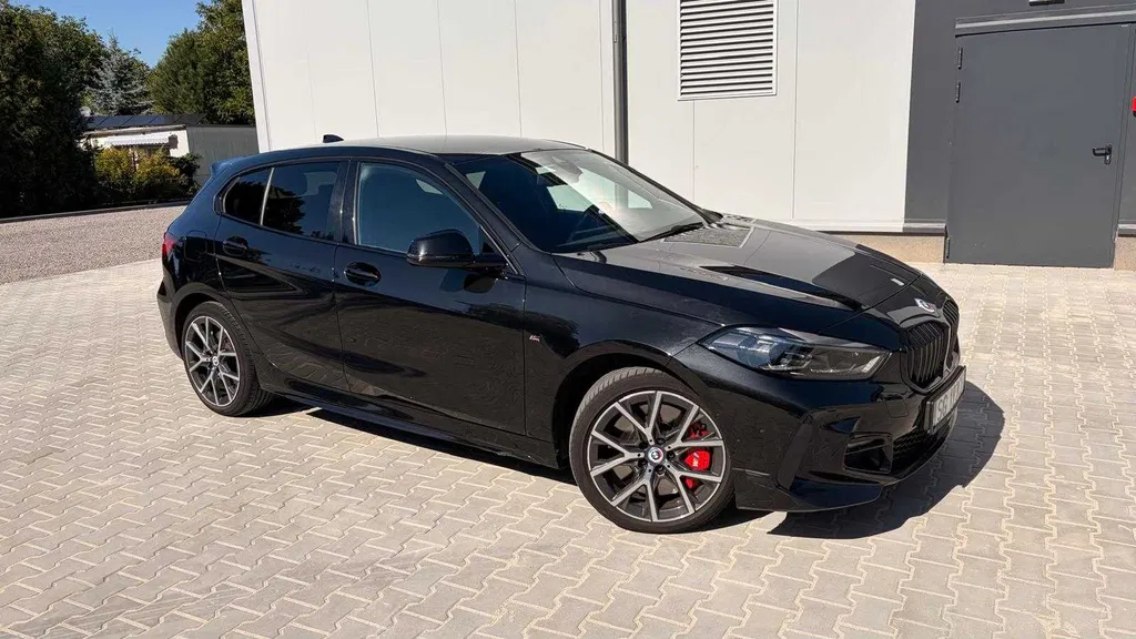 Zdjęcie: 2022 BMW Seria 1