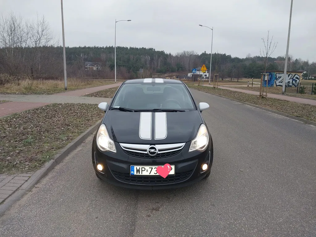 Zdjęcie: 2012 Opel Corsa