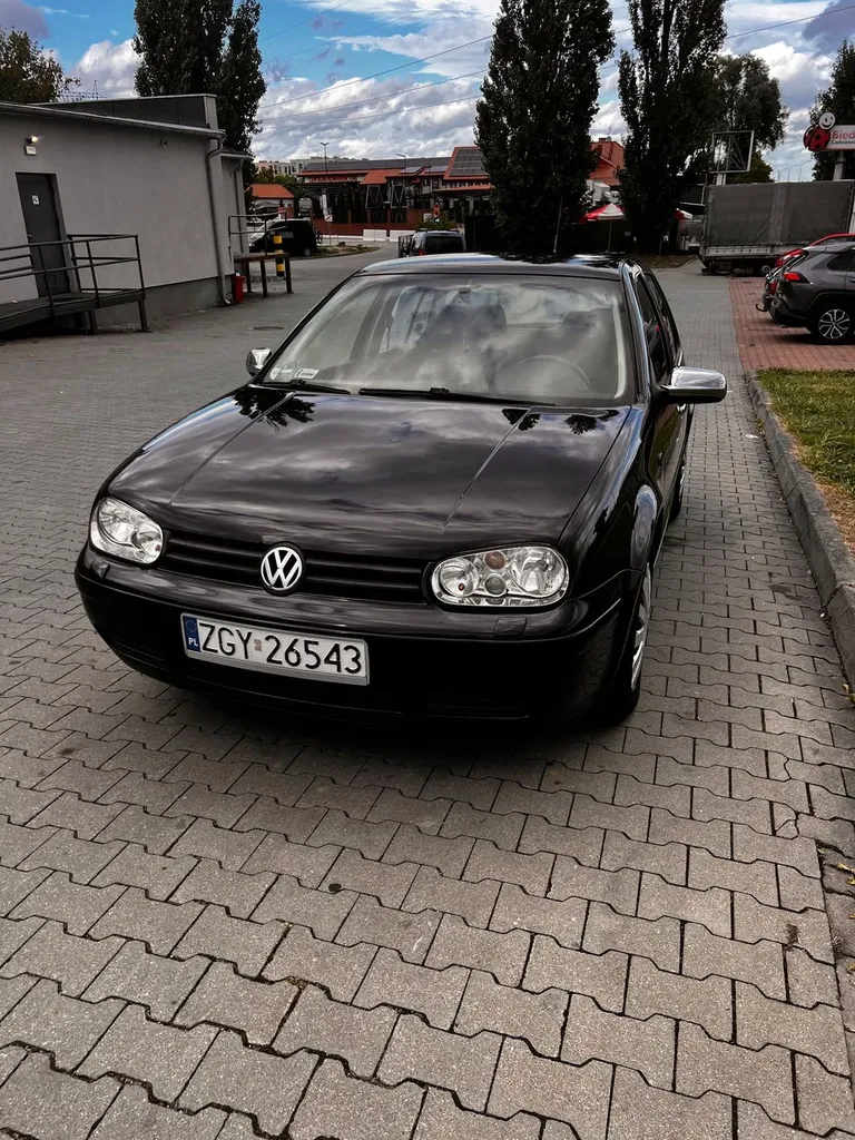 Zdjęcie: 2003 Volkswagen Golf
