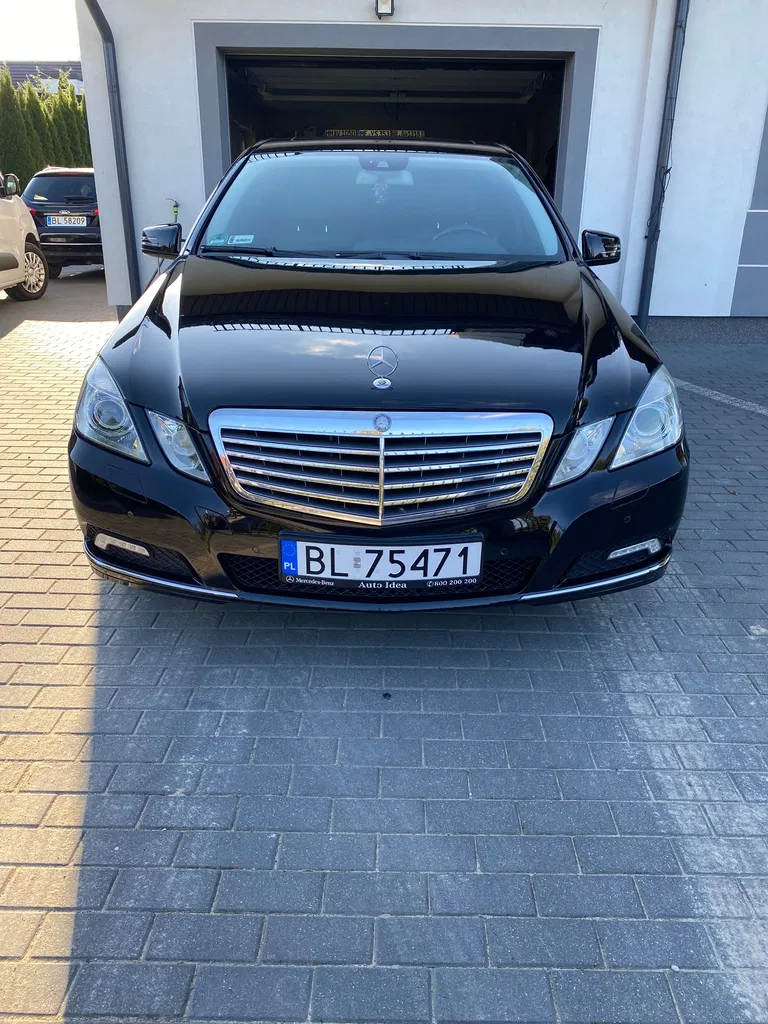 Zdjęcie: 2009 Mercedes-Benz E Klasa