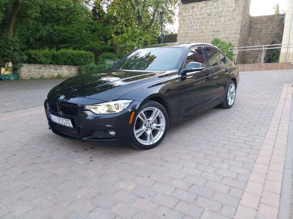 Zdjęcie: 2018 BMW Seria 3
