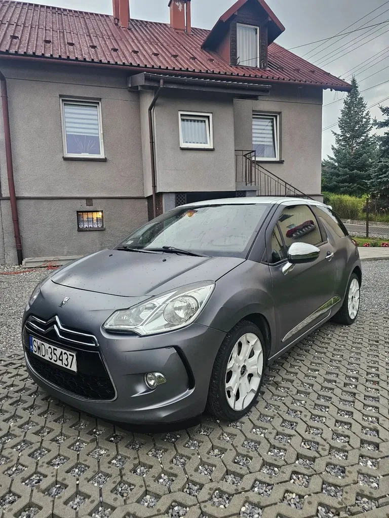 Zdjęcie: 2011 Citroen DS3