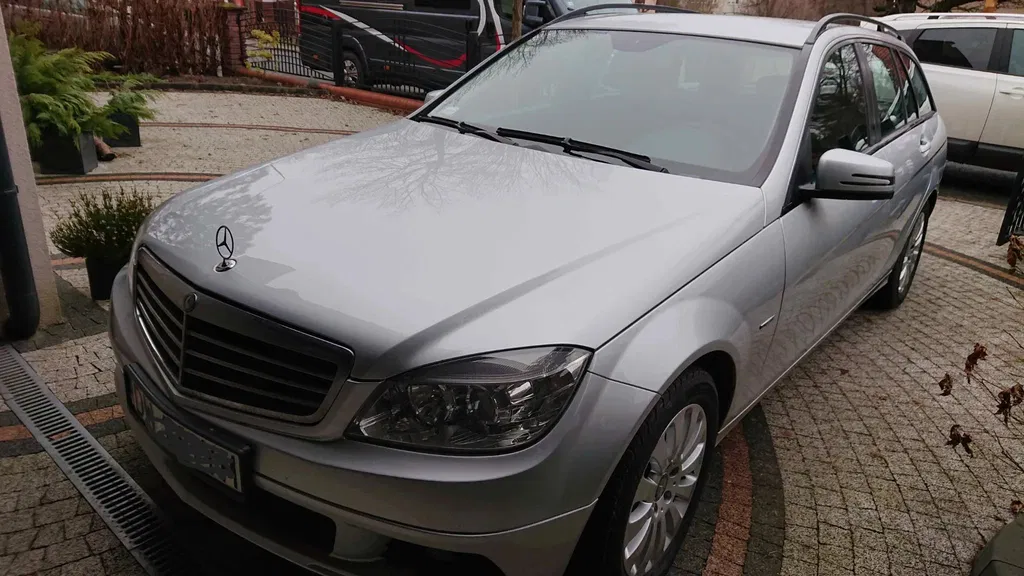 Zdjęcie: 2009 Mercedes-Benz C Klasa