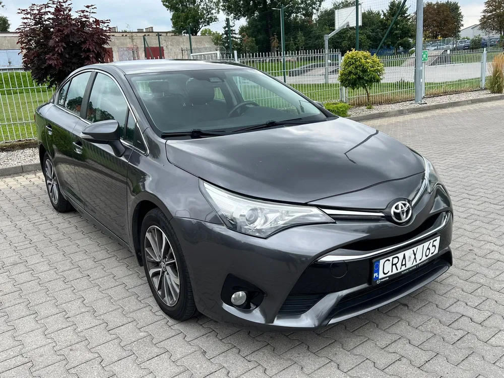 Zdjęcie: 2016 Toyota Avensis