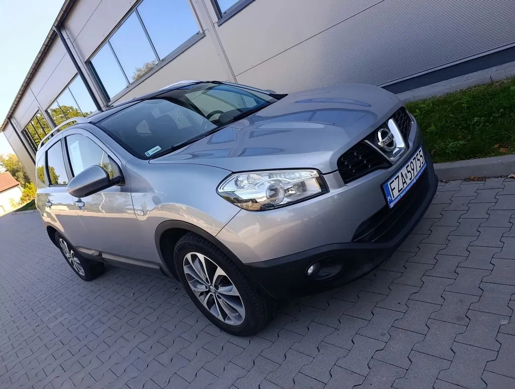 Zdjęcie: 2010 Nissan Qashqai+2