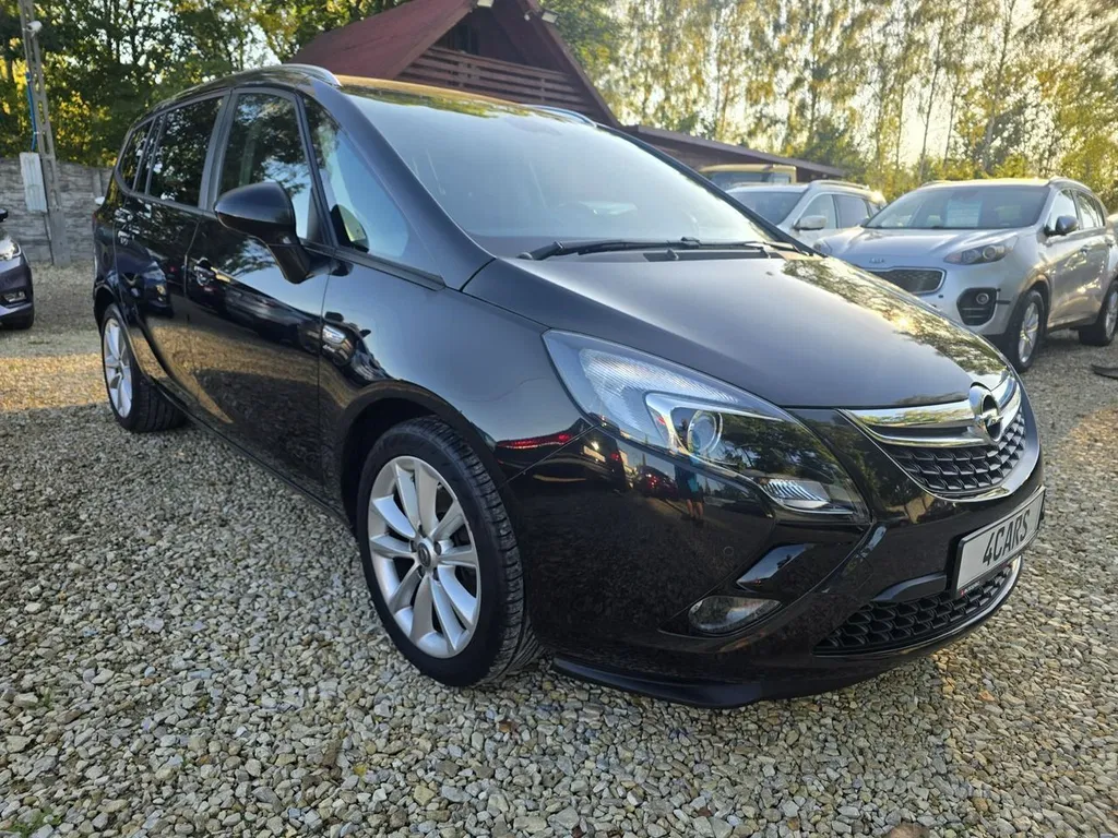Zdjęcie: 2016 Opel Zafira