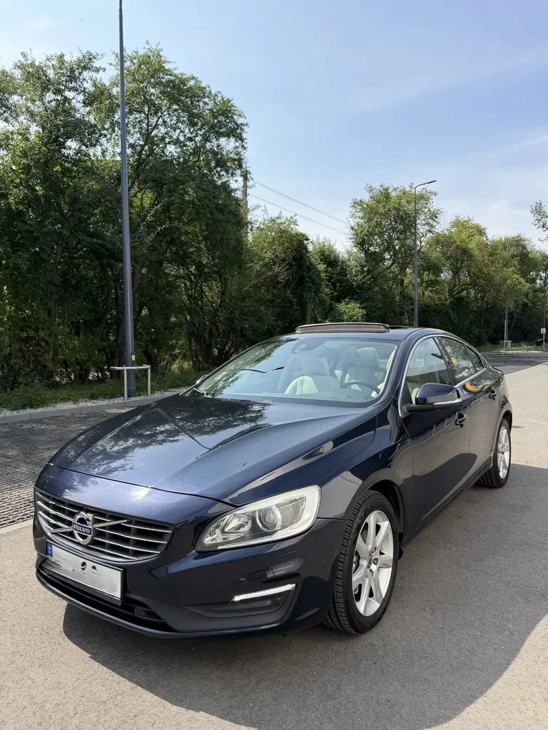 Zdjęcie: 2016 Volvo S60