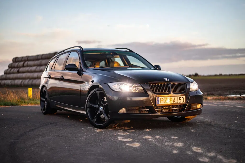 Zdjęcie: 2005 BMW Seria 3