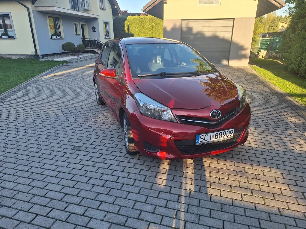 Zdjęcie: 2012 Toyota Yaris