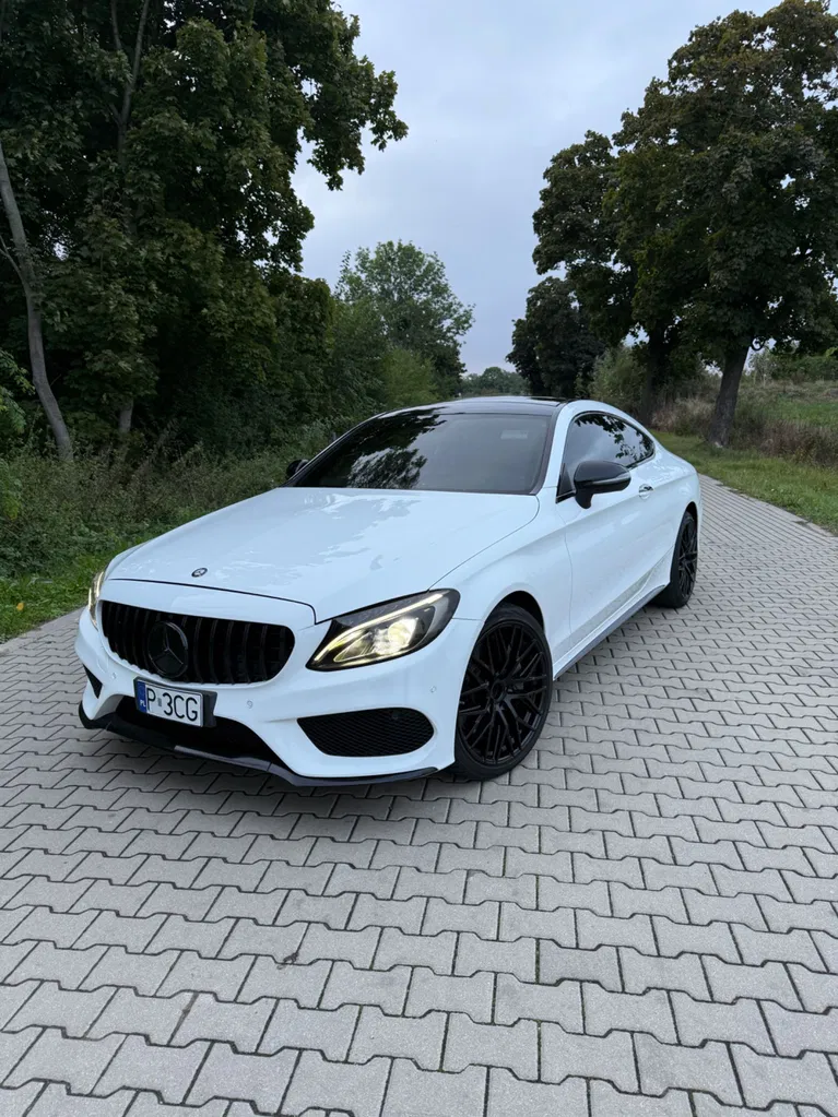 Zdjęcie: 2017 Mercedes-Benz C Klasa