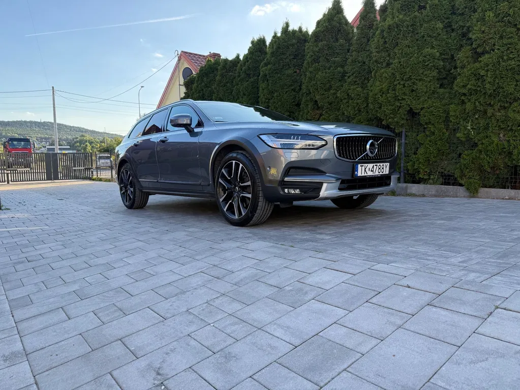 Zdjęcie: 2019 Volvo V90