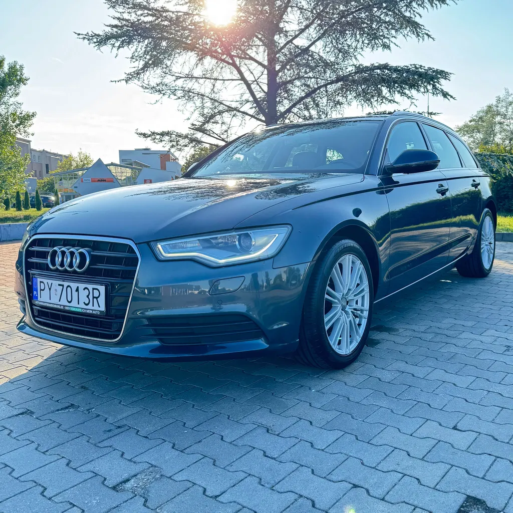 Zdjęcie: 2012 Audi A6 Avant