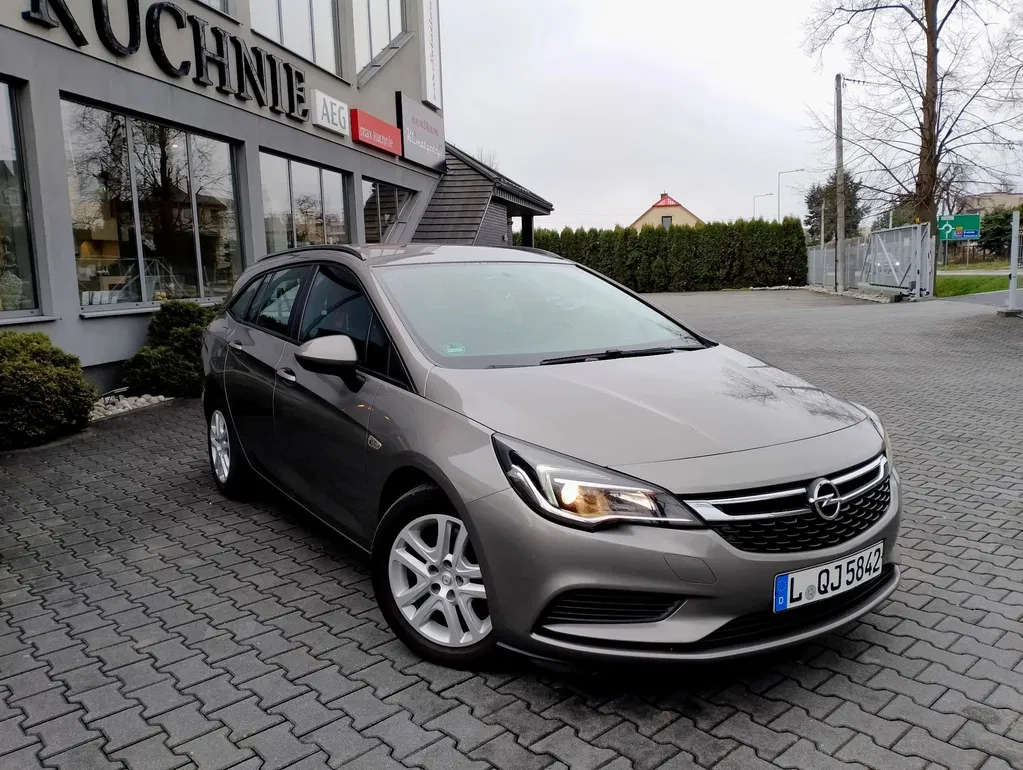 Zdjęcie: 2017 Opel Astra