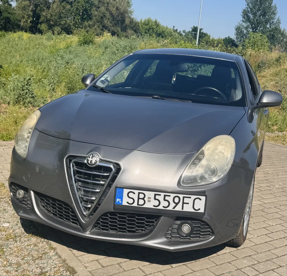 Zdjęcie: 2012 Alfa Romeo Giulietta