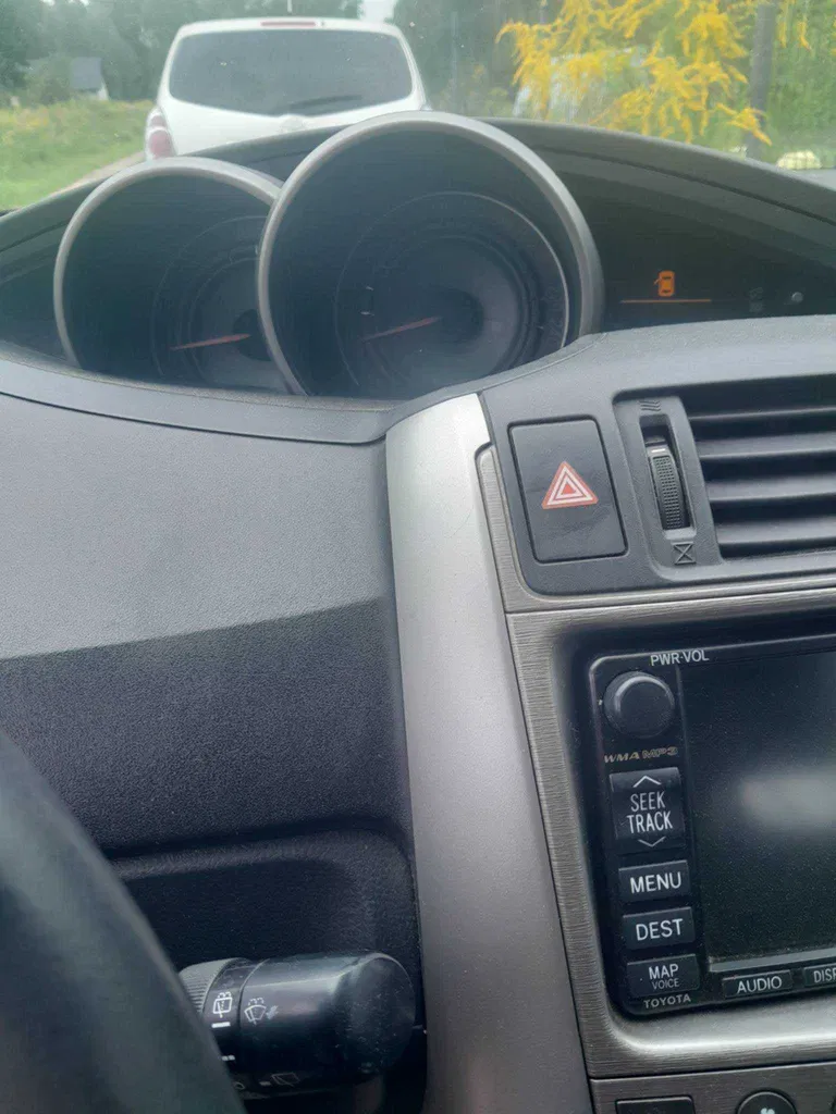 Zdjęcie: 2010 Toyota Corolla Verso