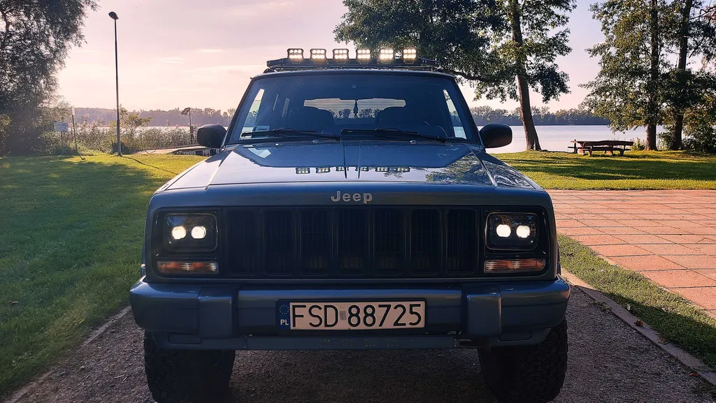 Zdjęcie: 1997 Jeep Cherokee