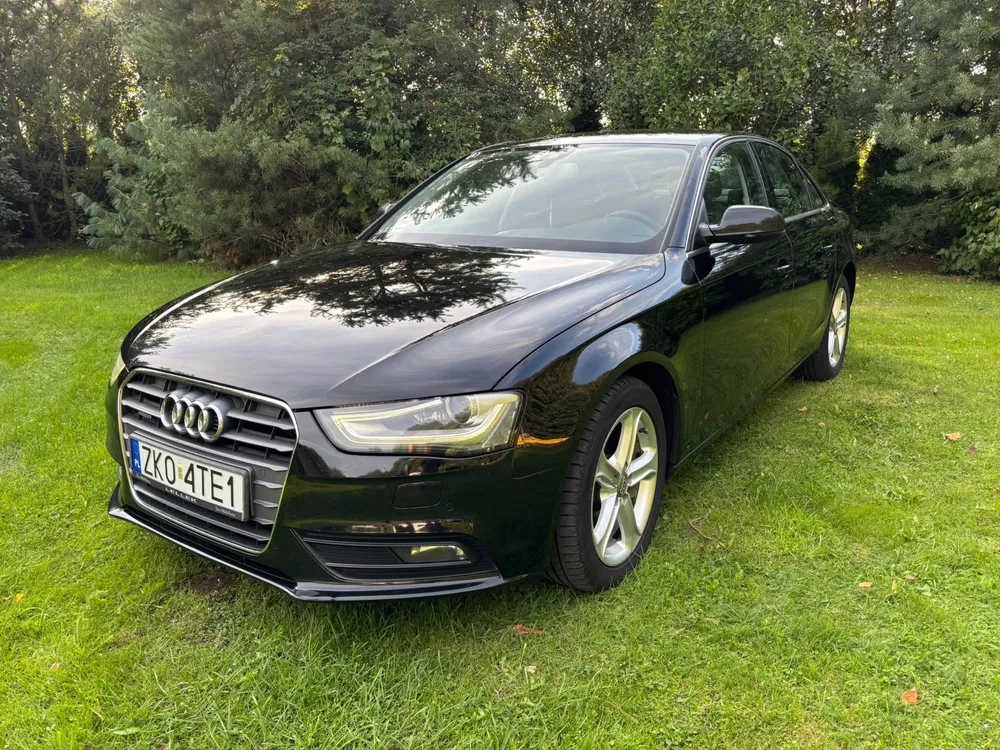 Zdjęcie: 2015 Audi A4Limousine